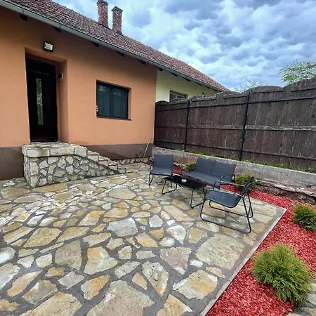 Apartament Alibi *
